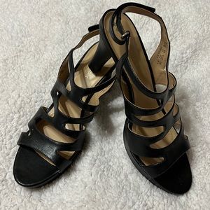 Naturalizer Presley heels size 9.5